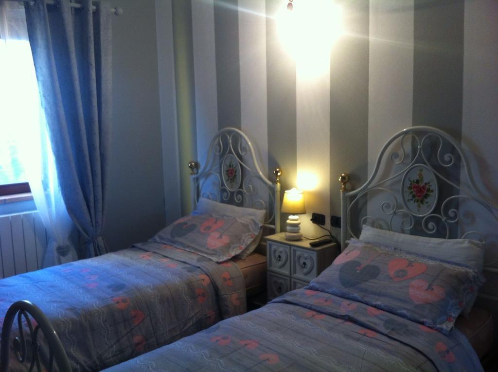 La Locanda Dei Cavalieri Affittacamere Lugagnano Val d'Arda Extérieur photo