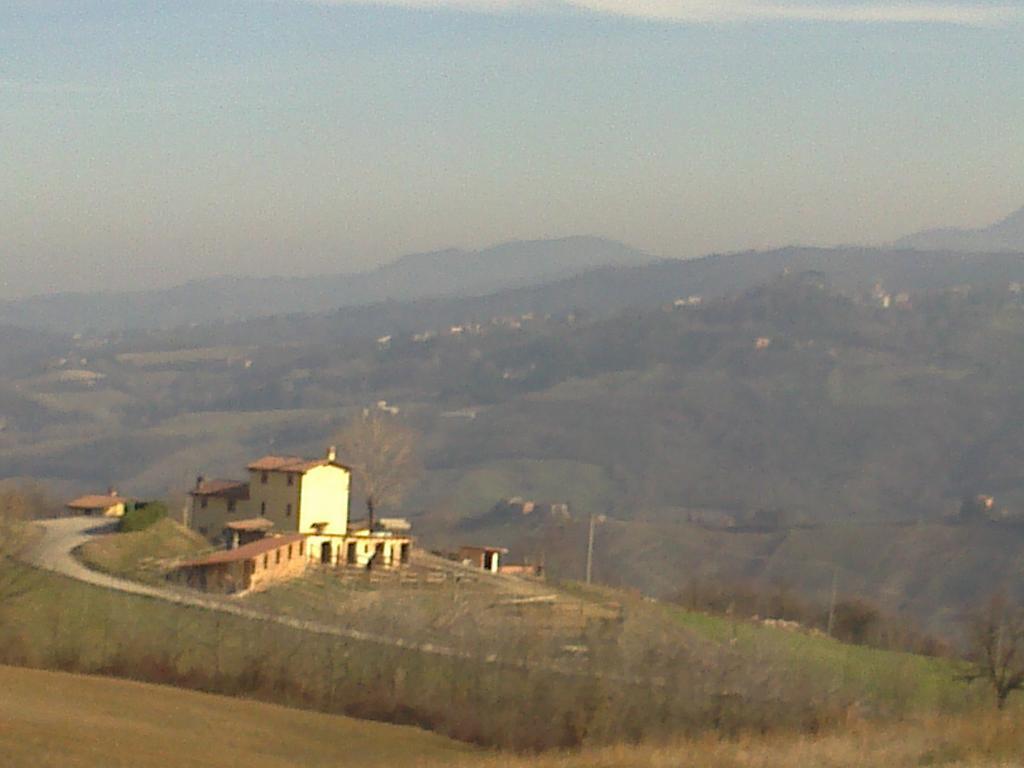 La Locanda Dei Cavalieri Affittacamere Lugagnano Val d'Arda Extérieur photo