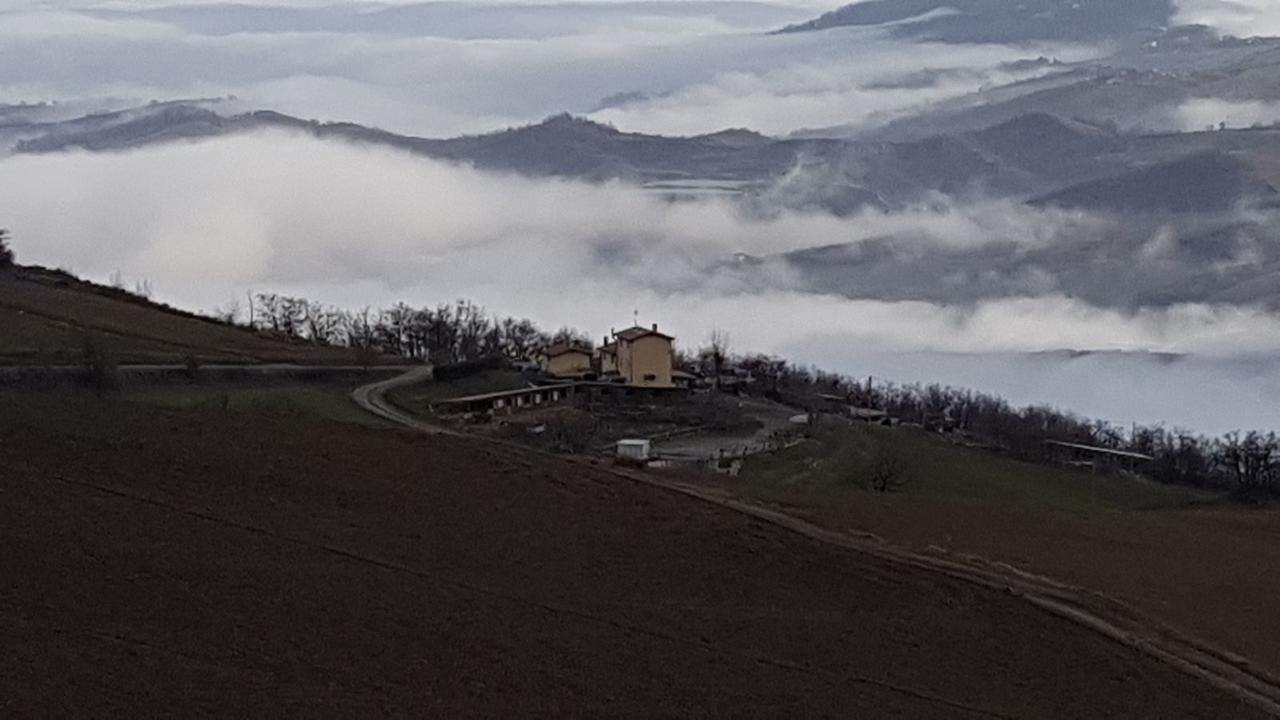 La Locanda Dei Cavalieri Affittacamere Lugagnano Val d'Arda Extérieur photo