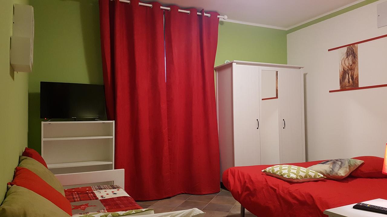 La Locanda Dei Cavalieri Affittacamere Lugagnano Val d'Arda Chambre photo