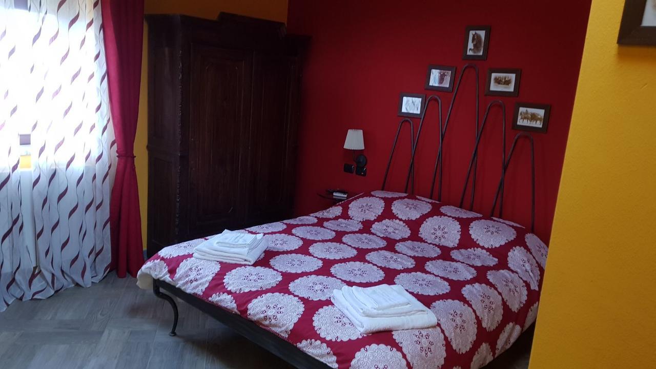 La Locanda Dei Cavalieri Affittacamere Lugagnano Val d'Arda Extérieur photo